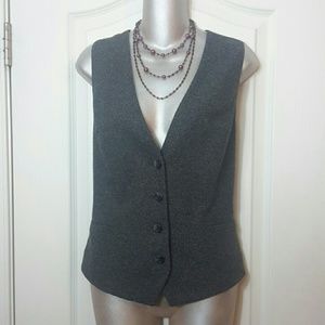 Wonderful J. Jill Grey Vest
